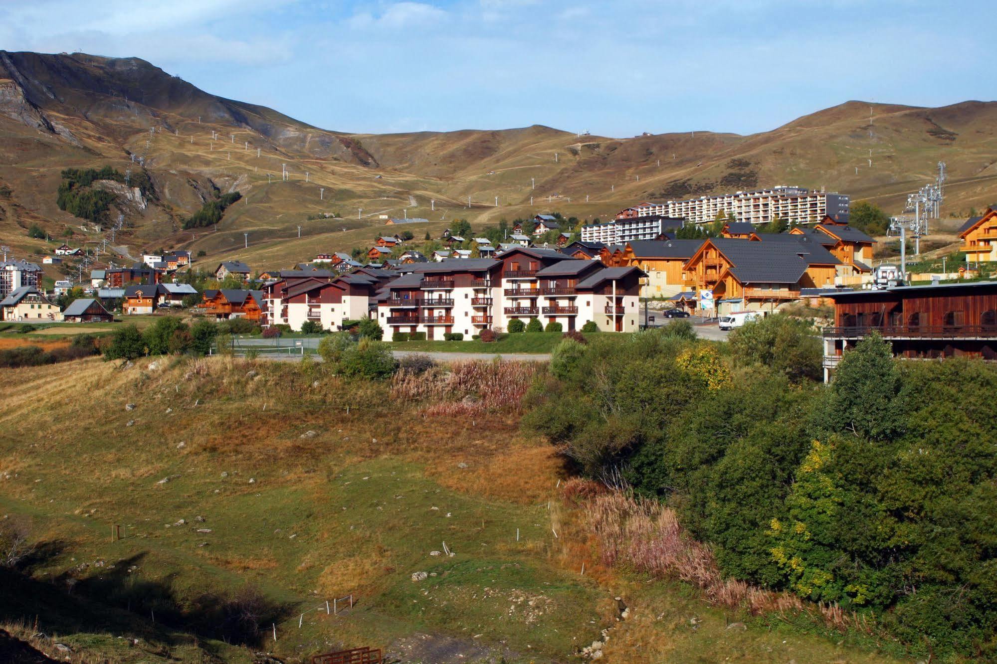 Residence Nemea Les Chalets Des Cimes Fontcouverte-la-Toussuire Екстер'єр фото